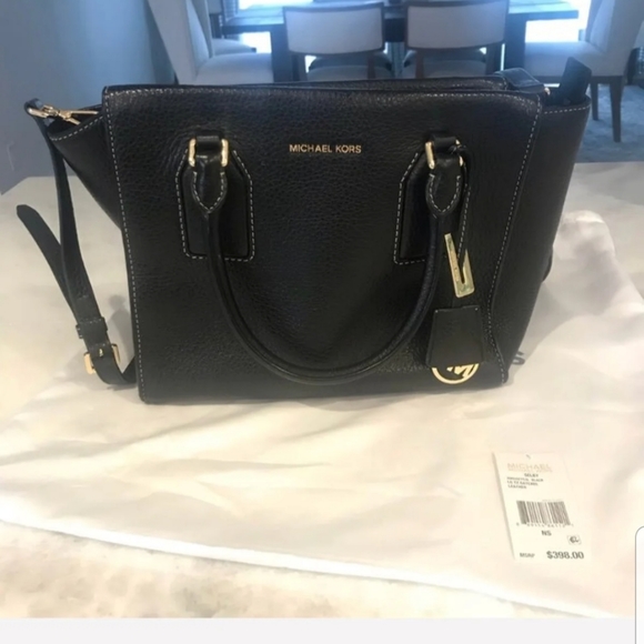 Mk handbag - Picture 5 of 11